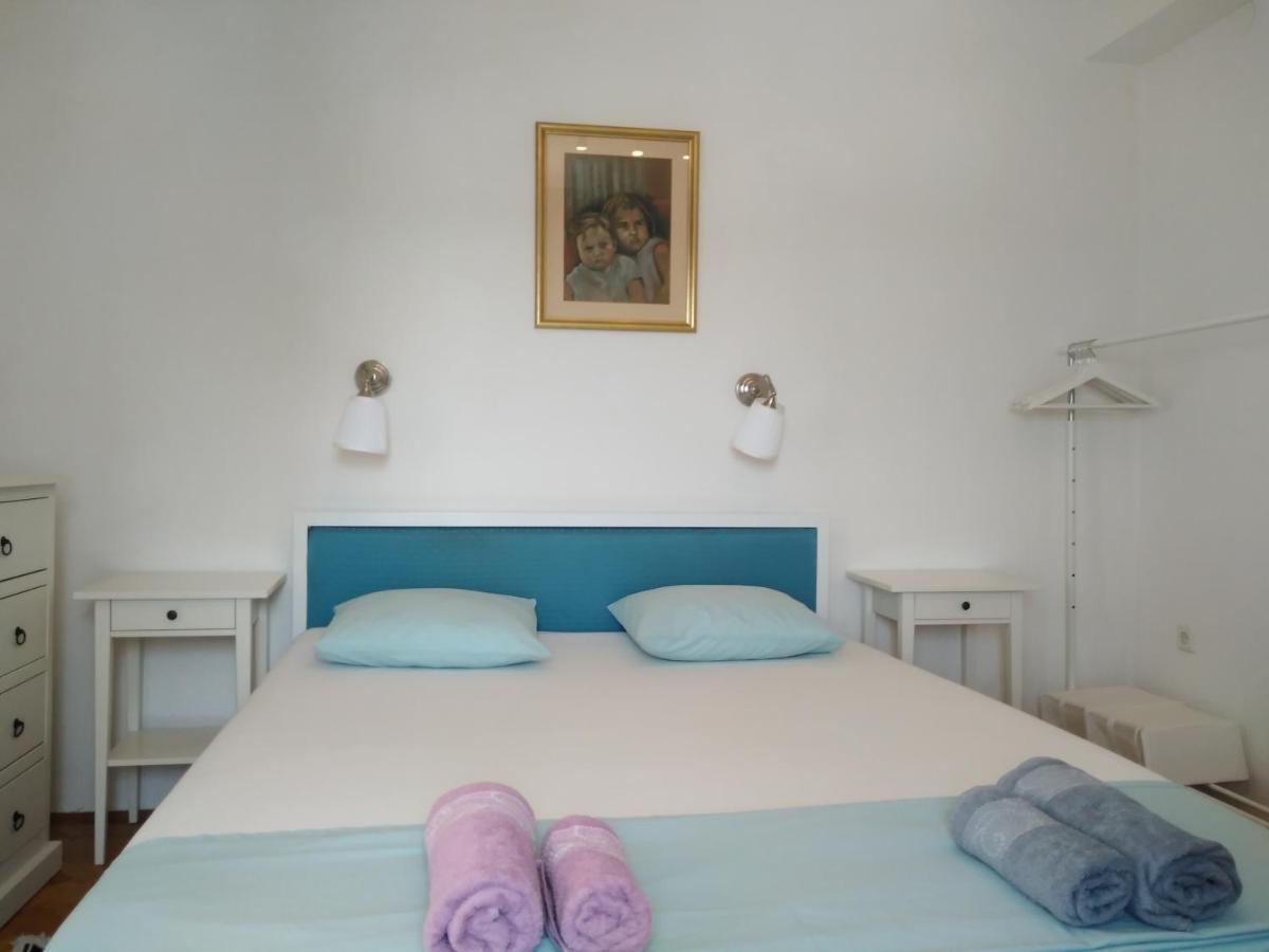 Apartment Emma Mali Lošinj Esterno foto