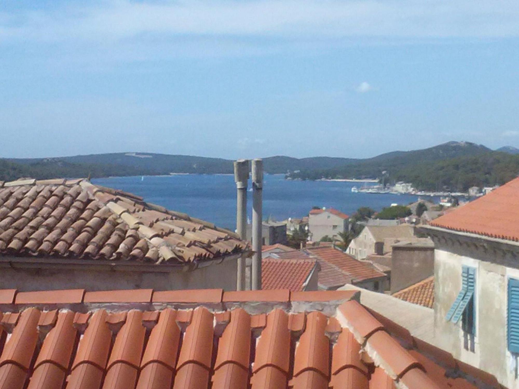 Apartment Emma Mali Lošinj Esterno foto